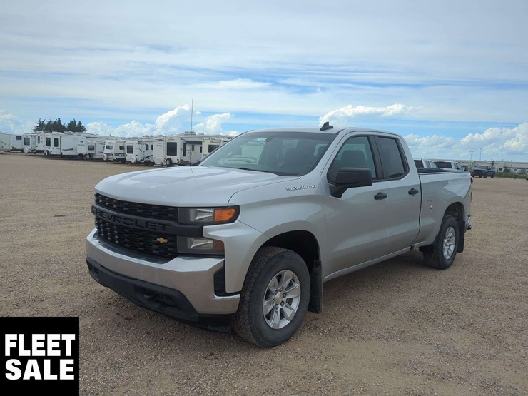 2021-chevrolet-silverado-1500-image-1