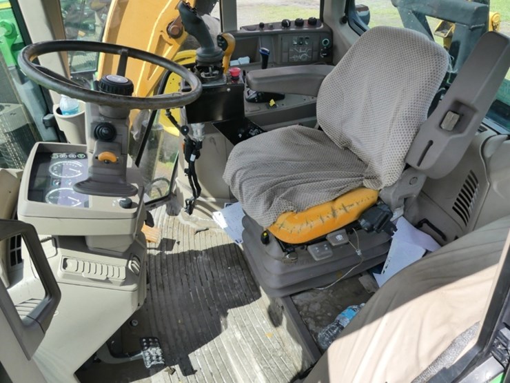 john-deere-6125m-image-13