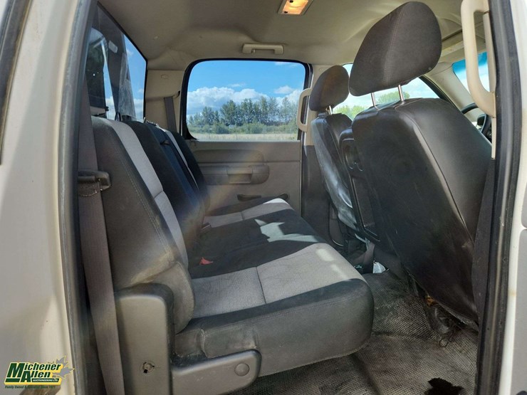 2008-gmc-sierra-3500hd-image-21