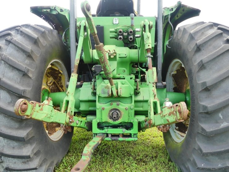 john-deere-6100d-image-5