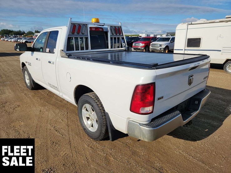 2013-ram-1500-slt-image-3