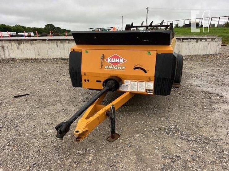 kuhn-knight-1215-image-8