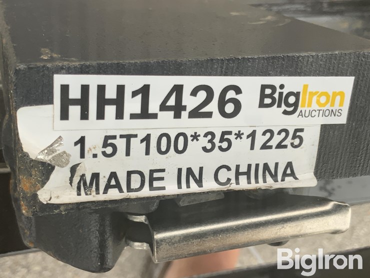 agt-saii00-48"-skid-steer-pallet-forks-&-mast-assembly-image-18