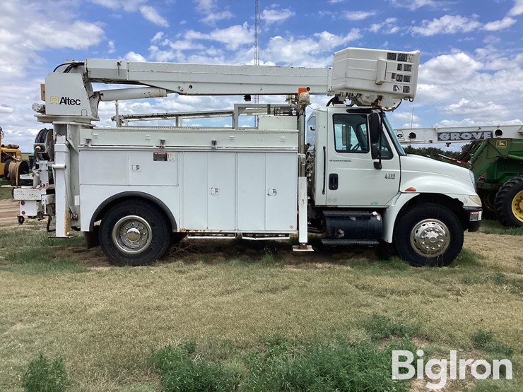 2003-international-durastar-4300-image-4