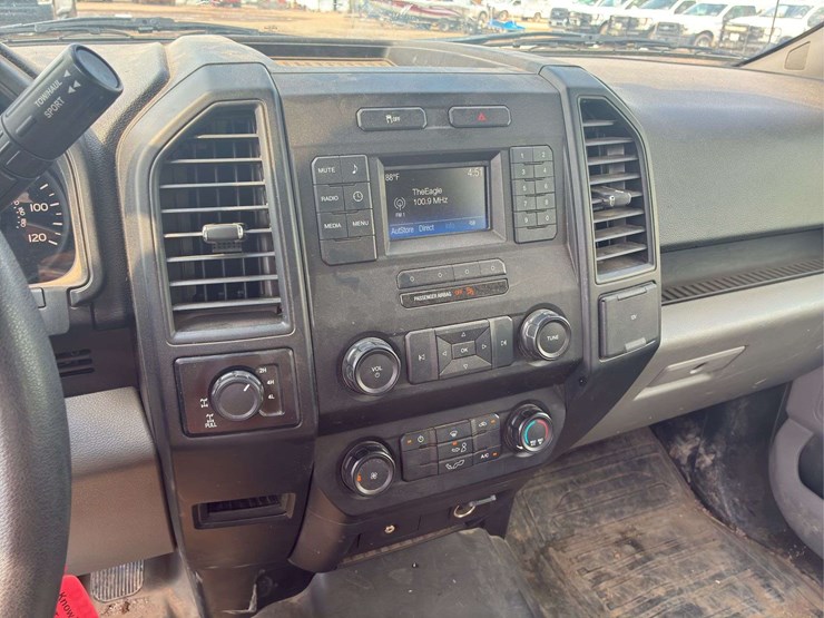 2015-ford-f150-lariat-image-9
