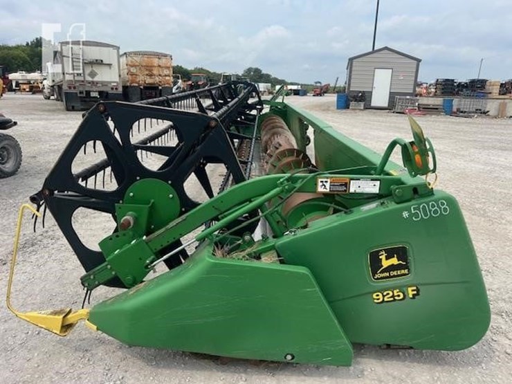 2000-john-deere-925f-image-3