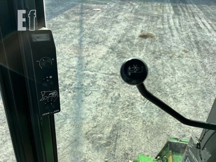 1988-john-deere-8820-titan-ii-image-58