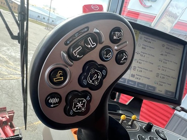 2022-case-ih-8250-image-37