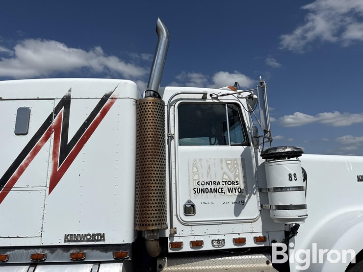 1984-kenworth-w900-image-18