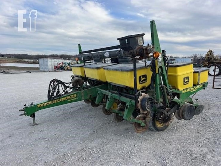 john-deere-1750-image-9