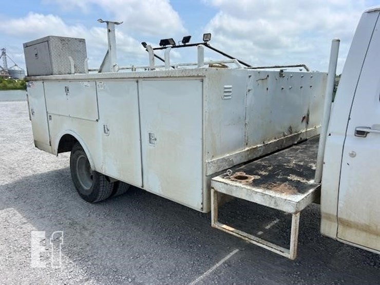 1992-ford-f-super-duty-image-15