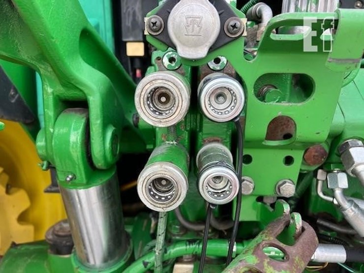 2005-john-deere-7420-image-32