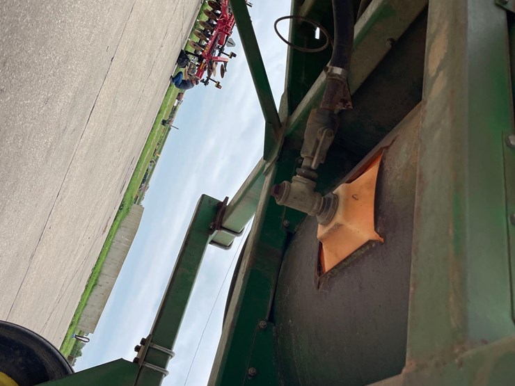 john-deere-250-image-17