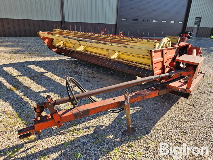 new-holland-490-image-1