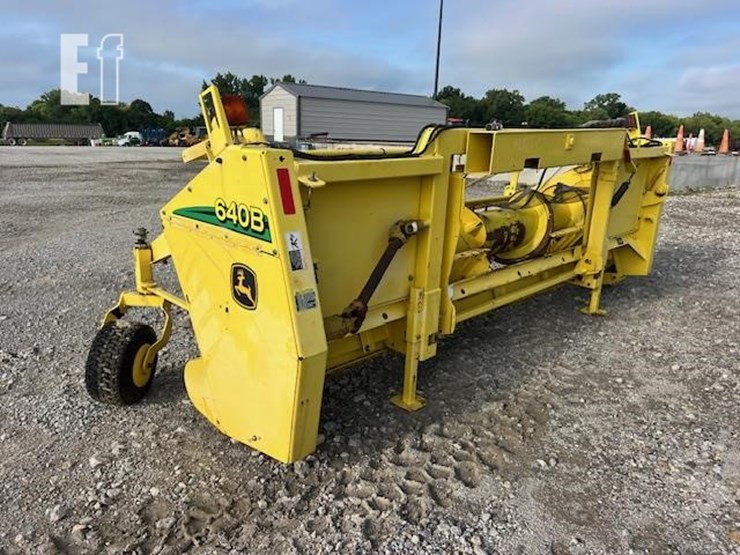 2007-john-deere-640b-image-7