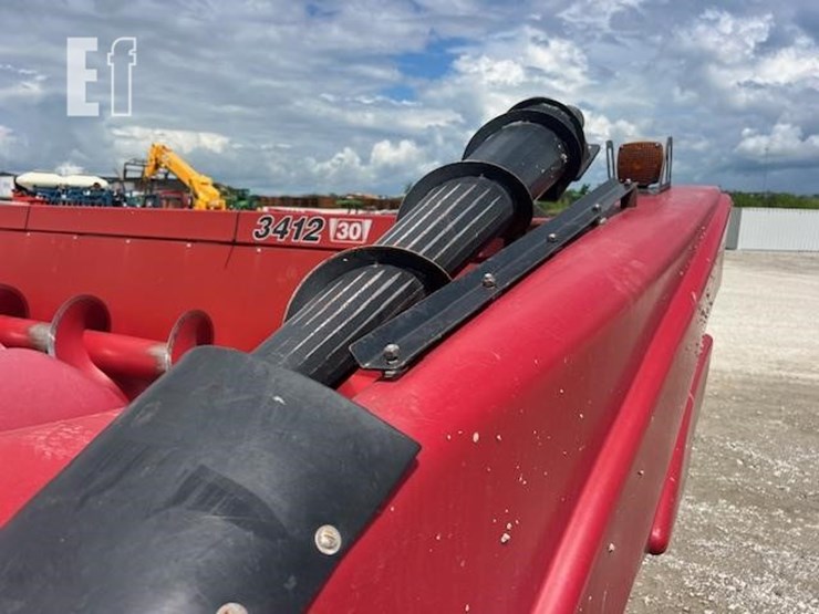 2011-case-ih-3412-image-20