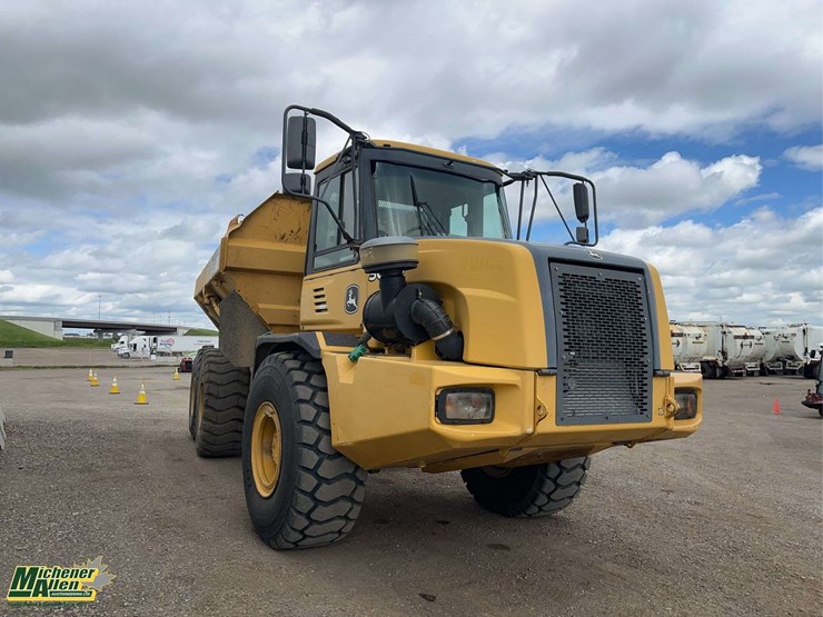 2006-deere-300d-ii-image-14
