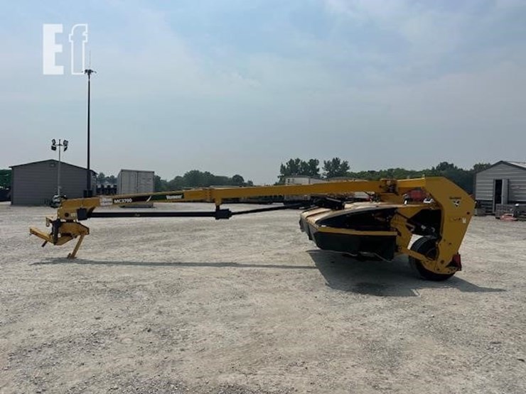 2014-vermeer-mc3700-image-2