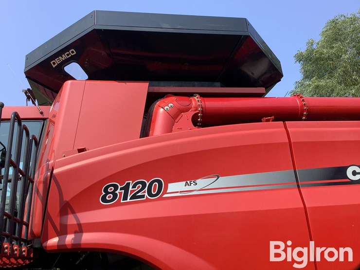 2010-case-ih-8120-image-20