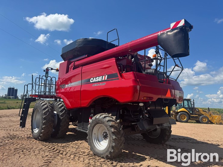 2010-case-ih-7120-image-7