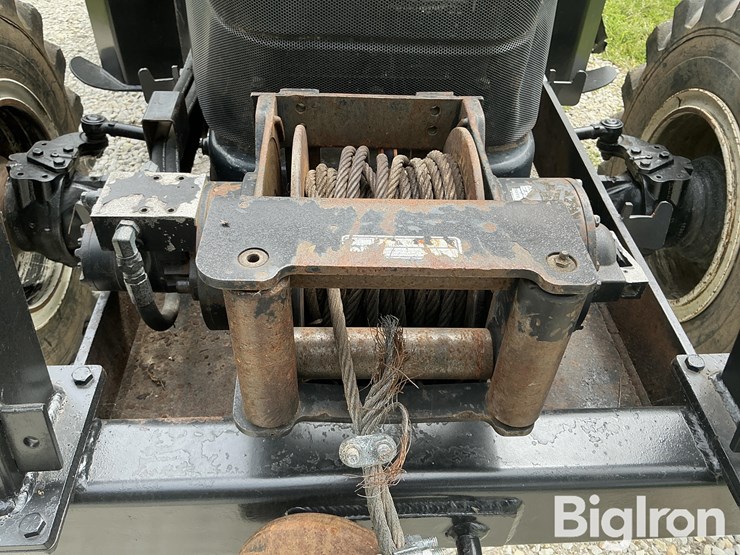 2013-new-holland-ts6.120-image-14