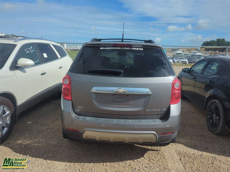 2012-chevrolet-equinox-image-16