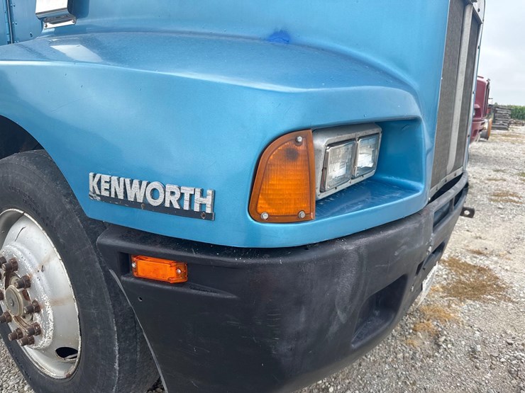 1987-kenworth-t600-image-12
