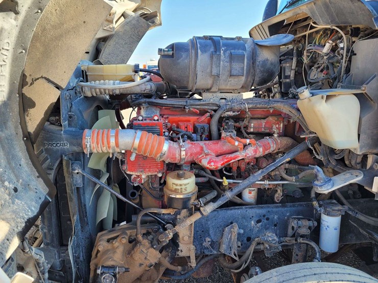 2009-kenworth-t600-image-14