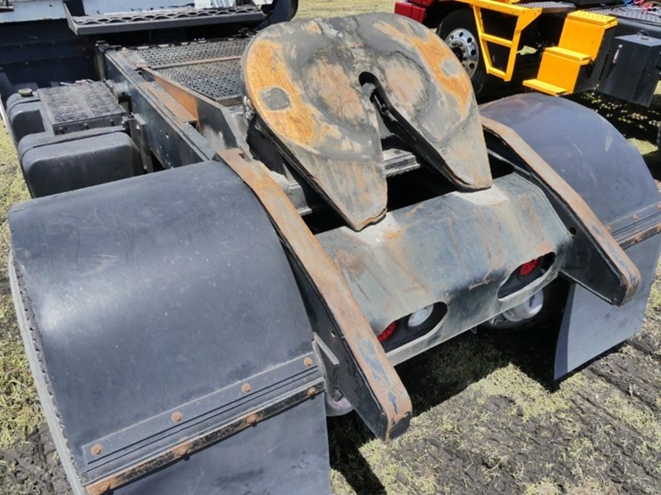 2006-capacity-tj7000-image-5