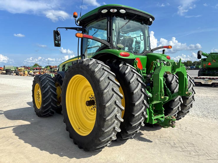 2018-john-deere-8370r-image-8