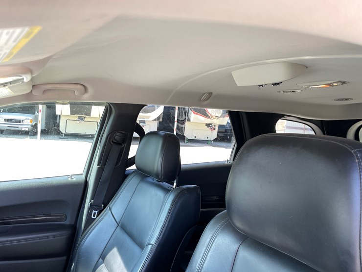 2013-dodge-durango-image-38