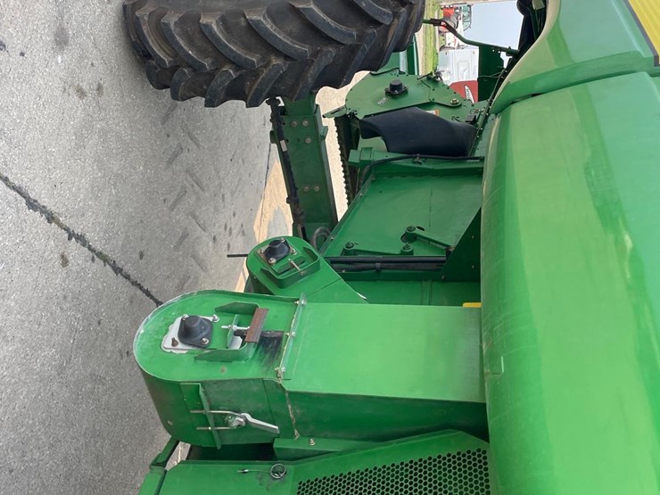 john-deere-9560-sts-image-37