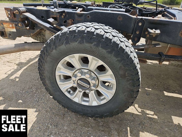 2020-ford-f350-image-31