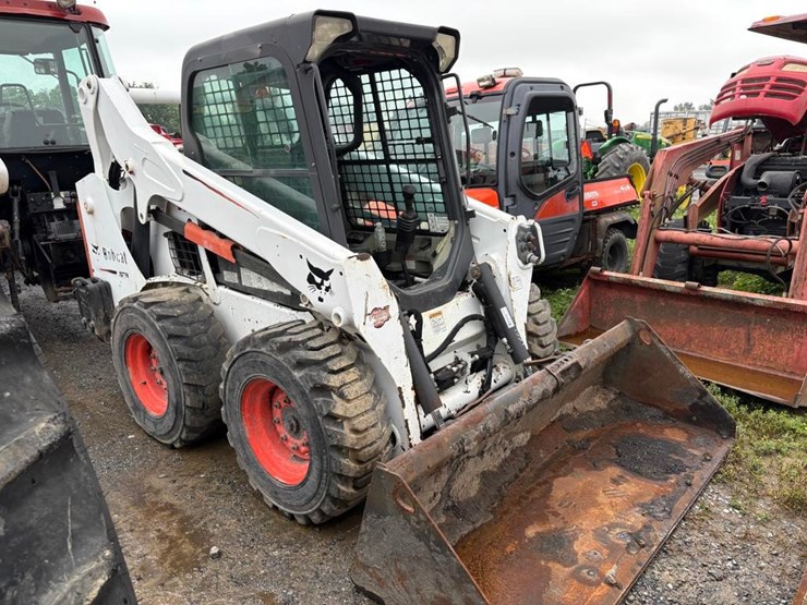 2014-bobcat-s570-image-1