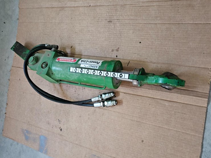 john-deere-4630-image-4