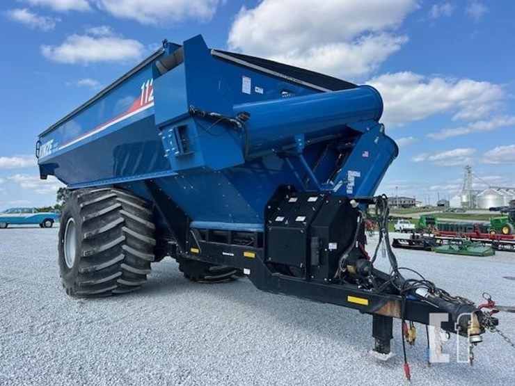 2023-kinze-1121-image-2