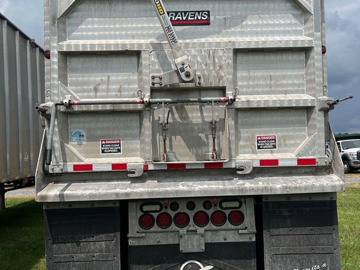 2024-axle-dump-trailer-image-13