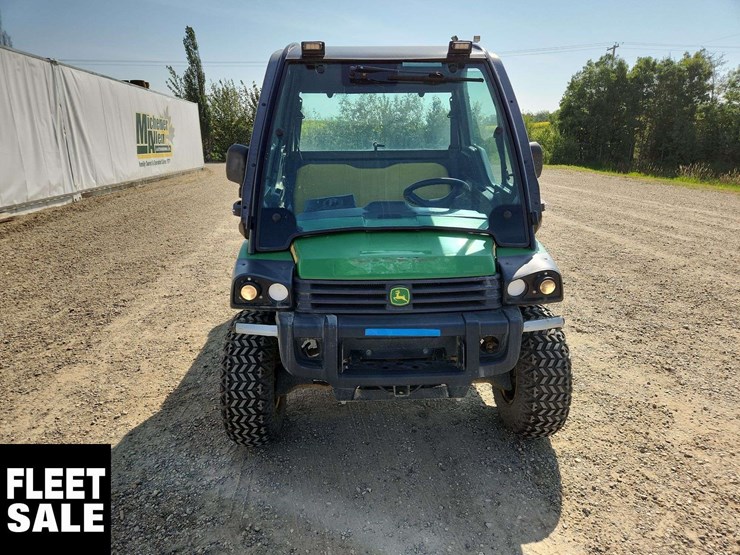 2015-john-deere-gator-image-5