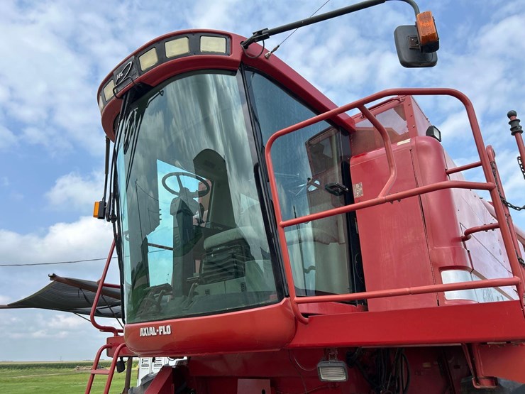 case-ih-2388-image-17