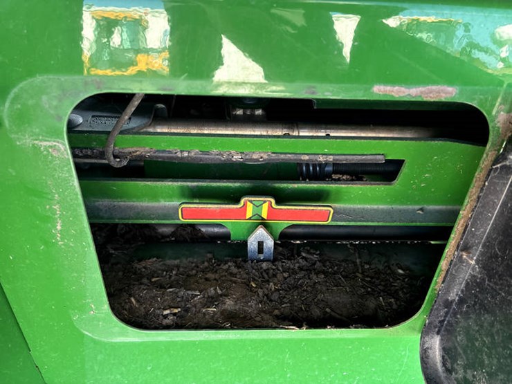 2021-john-deere-rd40f-image-25