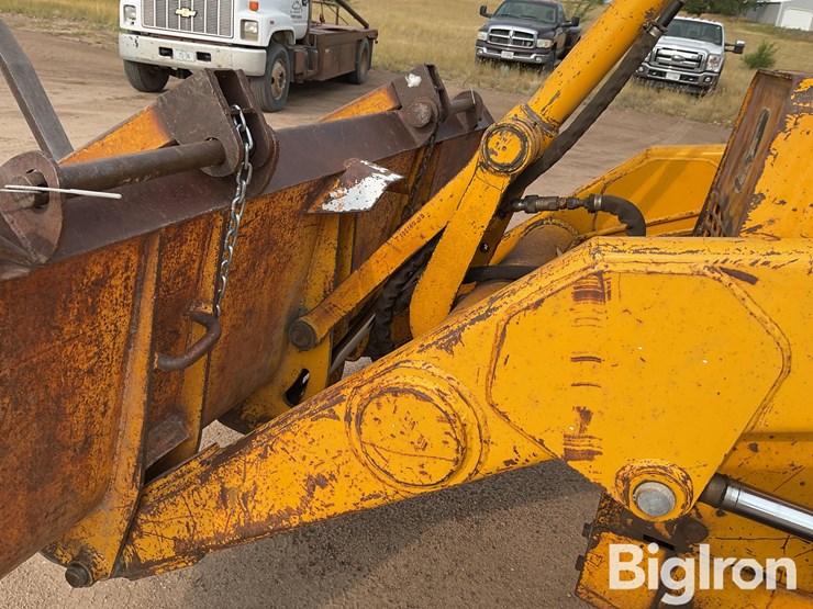 1990-deere-210c-image-11