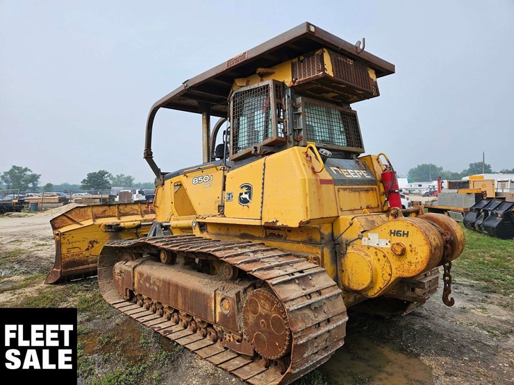 2013-deere-850j-image-4
