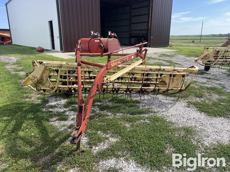 new-holland-256-image-2