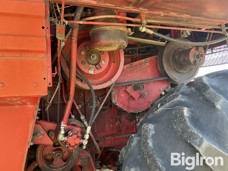 1983-massey-ferguson-860-image-15
