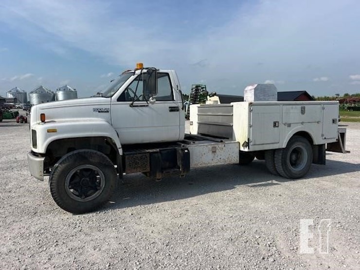 1990-chevrolet-kodiak-c7500-image-2