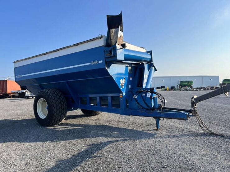 1997-kinze-840-image-9