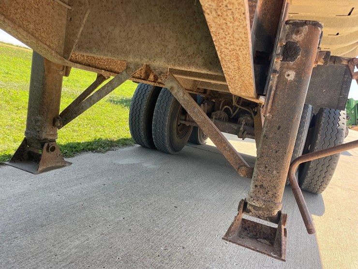 fruehauf-trailer-image-38