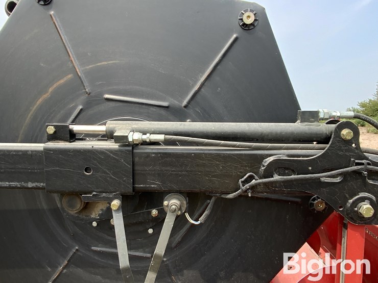 2011-case-ih-3020-image-12
