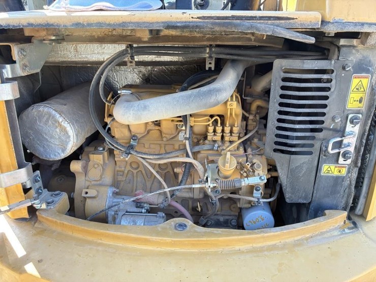 2014-caterpillar-304e2-cr-image-13