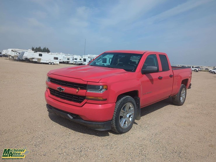 2017-chevrolet-silverado-1500-image-22